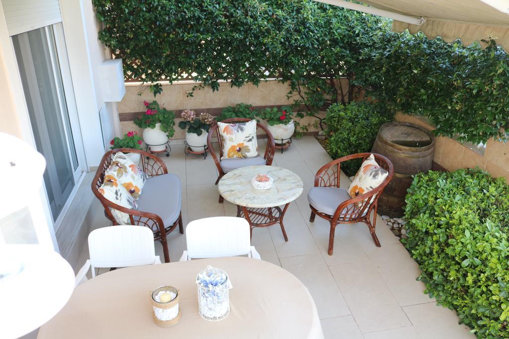 Apartment Golden Ofrínion