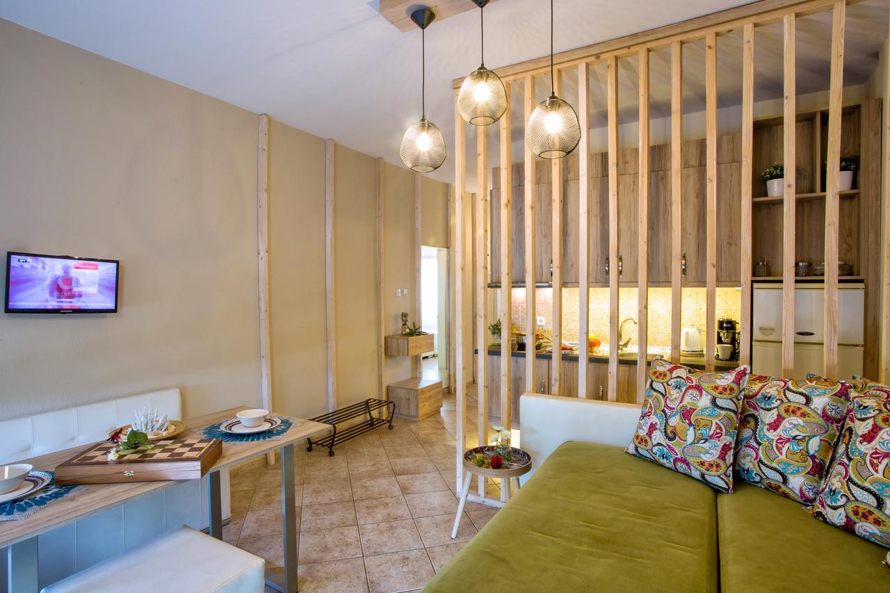 Apartment Golden Ofrínion